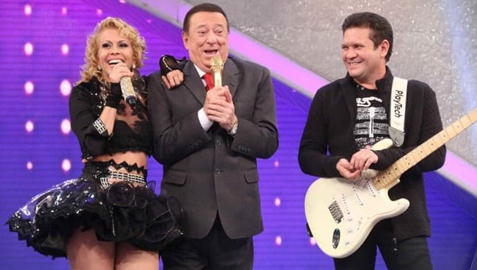 Com Calypso, Raul Gil bate recorde de audiência em 2015; confira os consolidados do sábado (05/09/15)