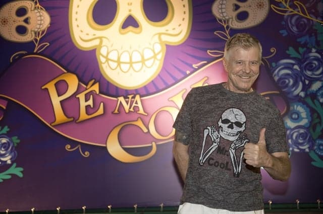 Globo lança "Pé na Cova" e presta homenagem a moradores de Irajá