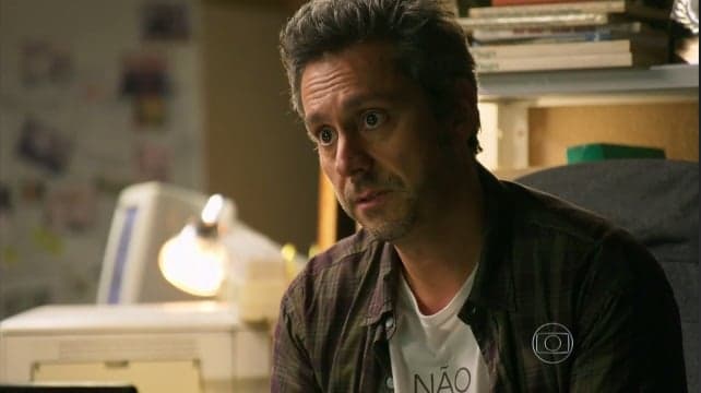 "A Regra do Jogo": Juliano cai em armação de Romero