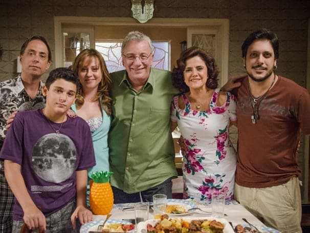 Globo, SBT e Record apostam nas reprises para ter audiência