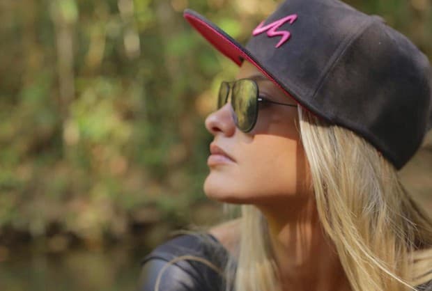 Andressa Suíta posta foto e fã pede: "Volta pro Gusttavo"