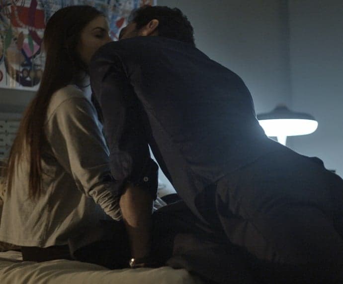 "Verdades Secretas": Angel se arrisca com Alex; confira o resumo do capítulo desta terça-feira (22)
