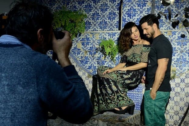 Isis Valverde posa ao lado do namorado Uriel del Toro: "Ele tira de mim os meus melhores sorrisos"