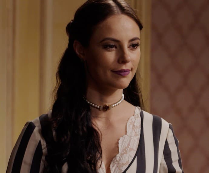 "Além do Tempo": Melissa invade o quarto de Lívia e exige satisfações; confira o resumo do capítulo desta sexta-feira (250