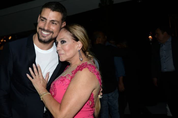 Assessoria nega atrito entre Susana Vieira e Cauã Reymond