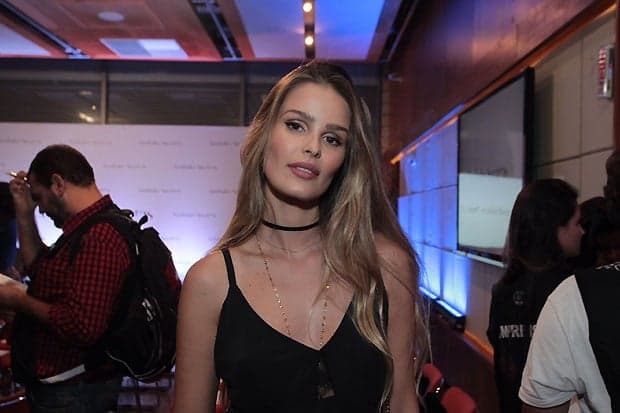 No ar em "Verdades Secretas", Yasmin Brunet diz que não deixaria sua filha ser modelo