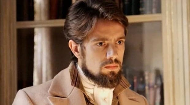 "Além do Tempo": Filho de Felipe sofre acidente e o deixa preocupado