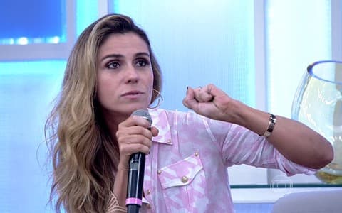 Giovanna Antonelli fala palavrão ao vivo no "Encontro"; Confira!