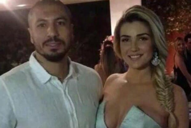 Ex-BBBs Fernando e Aline se casam no civil e comemoram em jantar discreto
