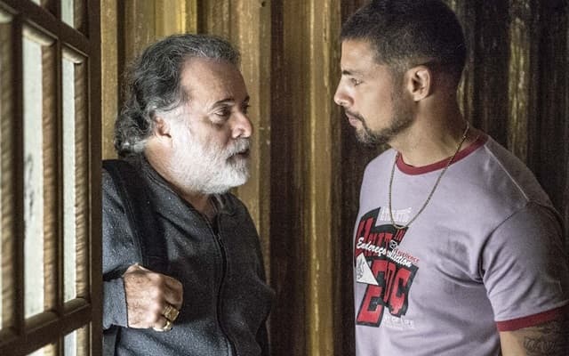 "A Regra do Jogo": Juliano faz armadilha para colocar Zé Maria na cadeia