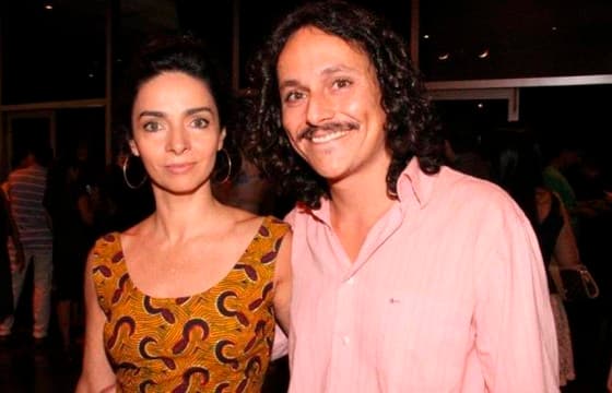 Claudia Ohana termina namoro com fotógrafo 16 anos mais jovem