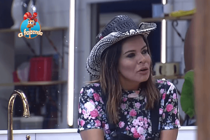 "A Fazenda": Mara irrita participantes e é chamada a atenção