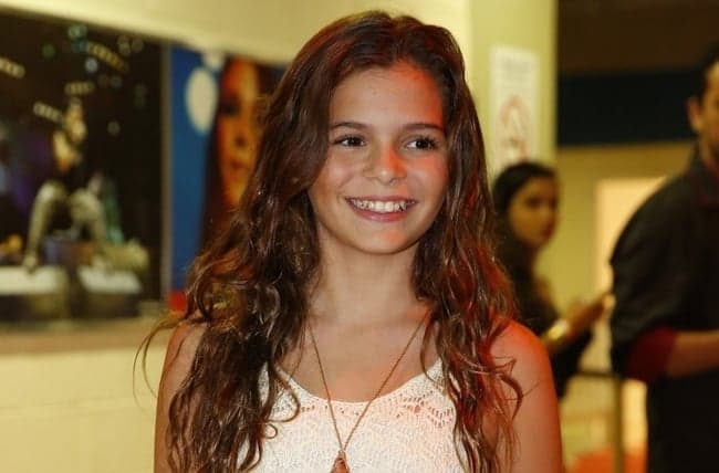 Irmã de Bruna Marquezine participará da versão infantil da "Dança dos Famosos"