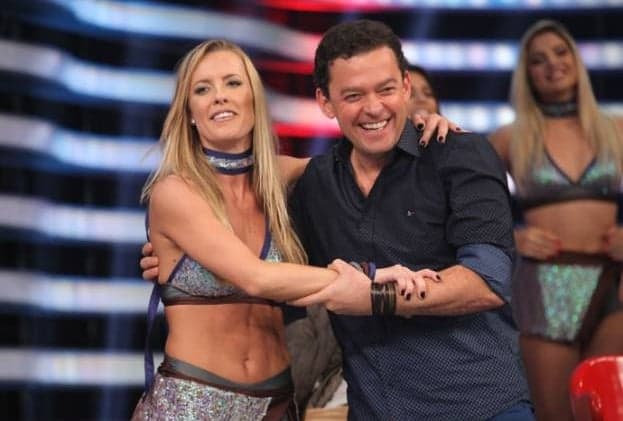 Eliminado da "Dança dos Famosos", Fernando Rocha é convidado para desfilar em escola de samba