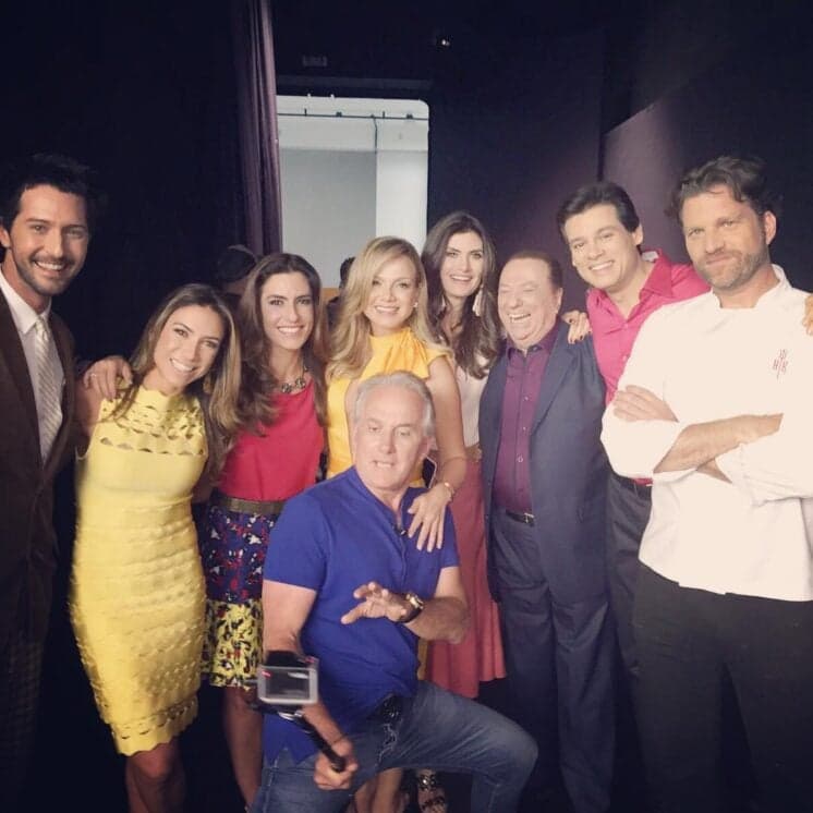 Artistas do SBT gravam campanha de fim de ano