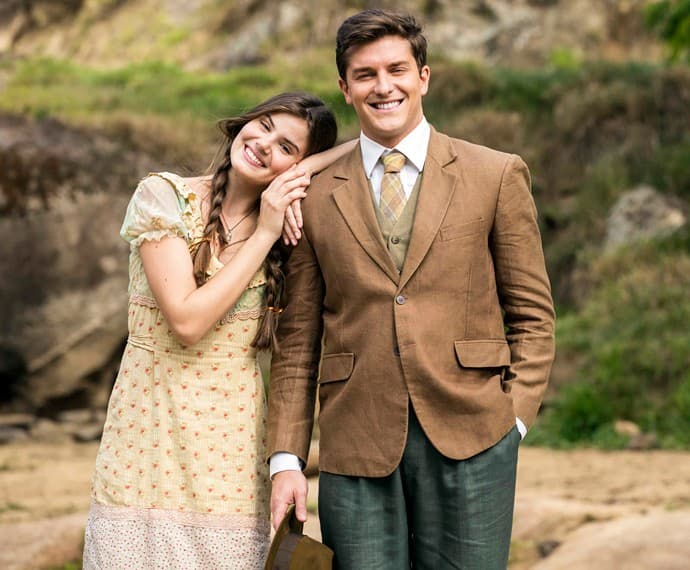 Klebber Toledo quer casar com Camila Queiroz