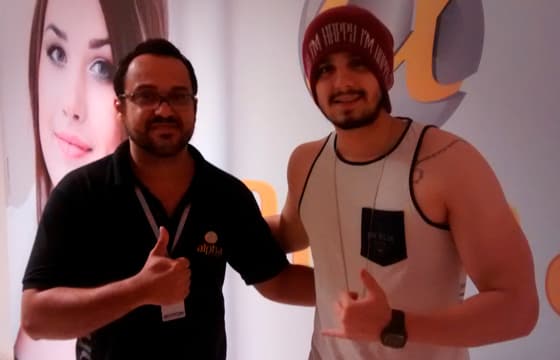 Luan Santana pede discrição ao treinar em academia de Salvador