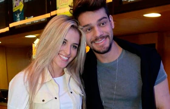 Lucas Lucco está namorando Lorena Carvalho há mais de um ano
