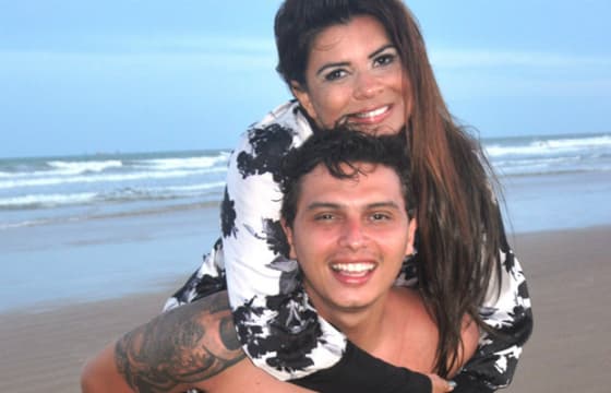 Mara Maravilha namora ator e planeja adotar criança após 'A Fazenda'