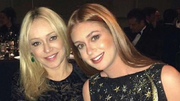 Marina Ruy Barbosa posa com a mãe e chama atenção por semelhança: “Parecem irmãs”