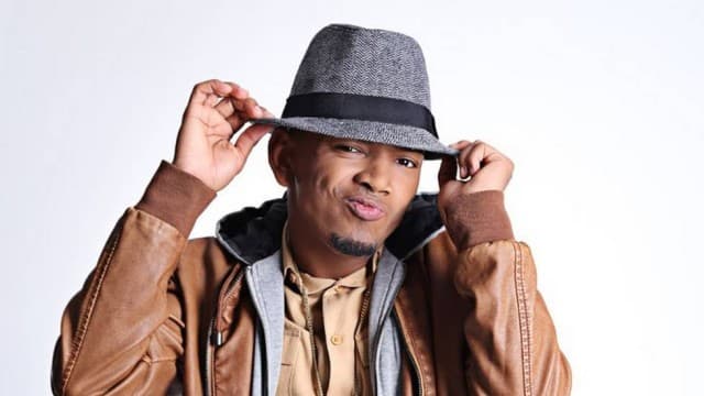 Nego do Borel não descarta beijar "errado" durante cena em "Malhação"