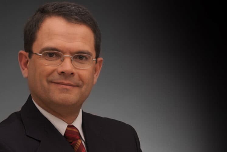 Fora da Globo, jornalista diz que "há uma obsessão em ver no Governo do demônio"