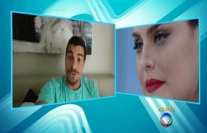 Contratado da Globo, Thiago Martins aparece na Xuxa e faz a esposa Paloma Bernardi chorar