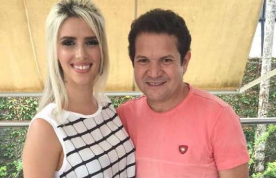 No SBT, Ximbinha fala sobre a saída de Thábata Mendes da banda XCalipso