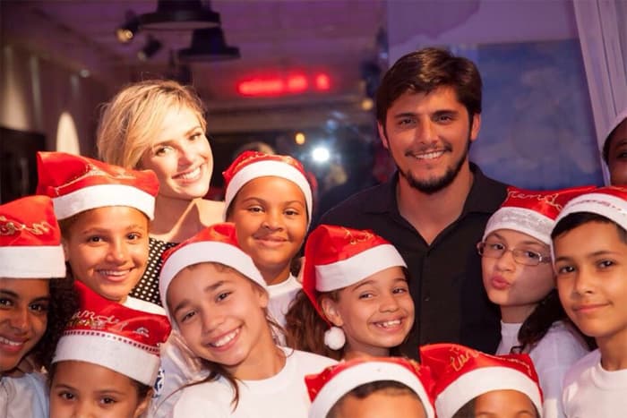 Natállia Rodrigues e Bruno Gissoni colaboram em ação voluntária