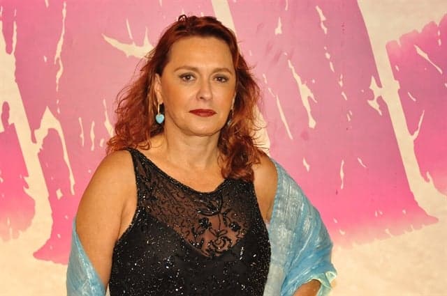De volta às novelas, atriz da Globo fala sobre doença, esposa e afastamento do trabalho