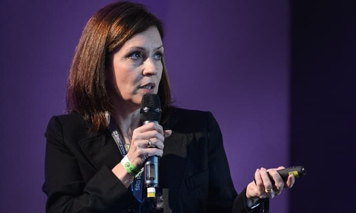 Em evento, chefona do artístico da Globo diz que o "mercado não permite mais o conceito de concorrência"