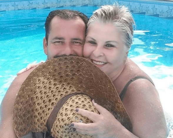 Vovó Naiá, do "BBB", namora homem 28 anos mais jovem e recusa casamento