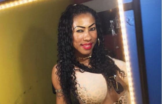 Inês Brasil conta por que posou com Bolsonaro e é detonada por seus seguidores