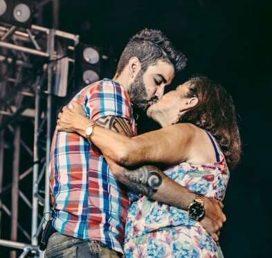 Zezé Di Camargo manda mensagem a Gusttavo Lima após morte da mãe do sertanejo: “Força”