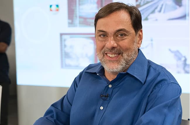 André Luiz Azevedo é mais um jornalista da Globo que deixa o posto de correspondente