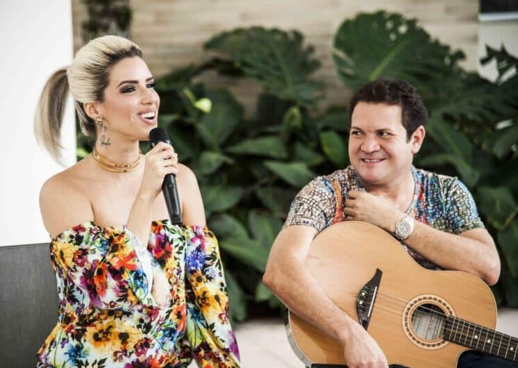 Após três meses, Thábata Mendes se irrita com Ximbinha e deixa a banda XCalypso
