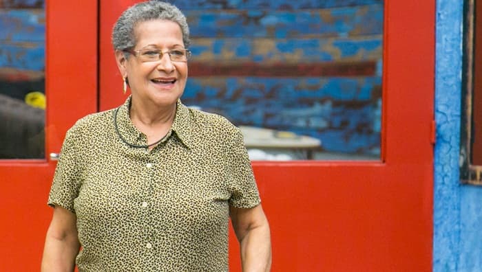 Sessentona, aspirante a sister do "BBB 16" conta que tem dificuldade em lidar com pessoas mais novas