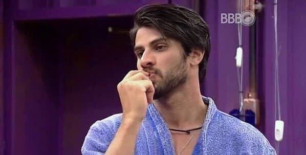 "BBB16": Renan fala sobre book rosa e possível carreira de ator