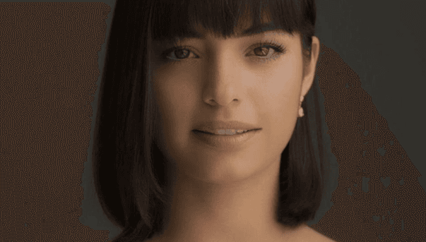 Cynthia Senek revela: "Viveria um amor livre com uma pessoa"