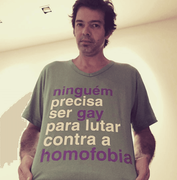 Bruno Mazzeo apoia causa contra homofobia e é duramente criticado