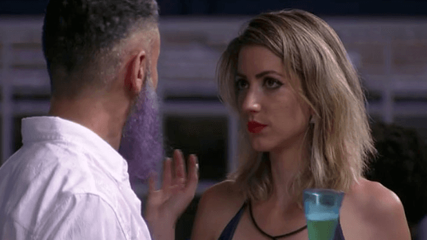 "BBB16": Durante festa, Laércio revela que teve experiência gay e dispara "Brochei"