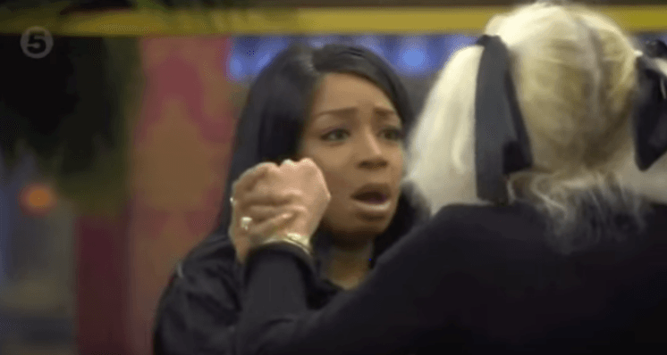 "Vídeo da Hora": ao tentar contar que Bowie morreu, ex do cantor quase apanha no “Big Brother”