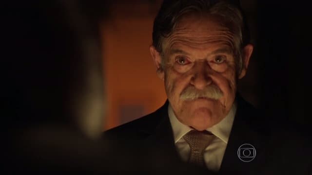 Vilão de novela, José de Abreu revela que se inspirou em FHC