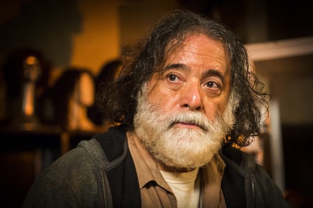 Zé Maria vira Pedro Vargas em "A Regra do Jogo": "Nova vida"