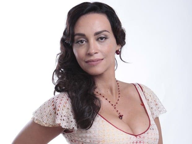 Suzana Pires pode escrever novela das 18h junto com Walter Negrão