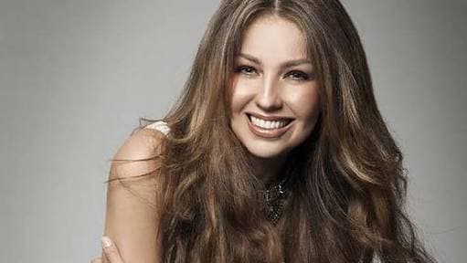 Thalia relava segredo de beleza: "Tenho 50 orgasmos em uma noite"