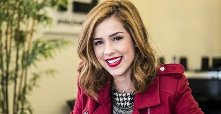 Sophia Abrahão muda novamente e adota corte de cabelo boyish