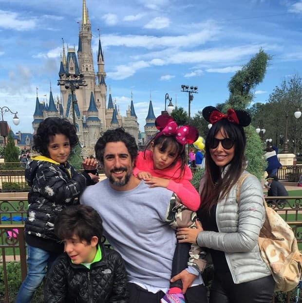 Marcos Mion compartilha experiência do filho autista em parque de diversões