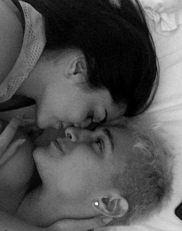 MC Gui publica foto com namorada e faz declaração: "Te amo tanto"