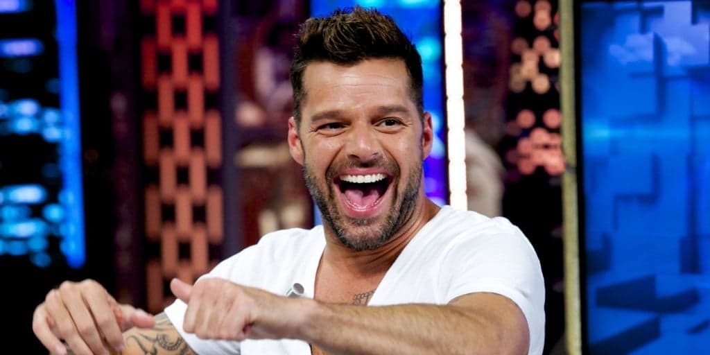Ricky Martin revela que se descobriu gay por causa de outro artista